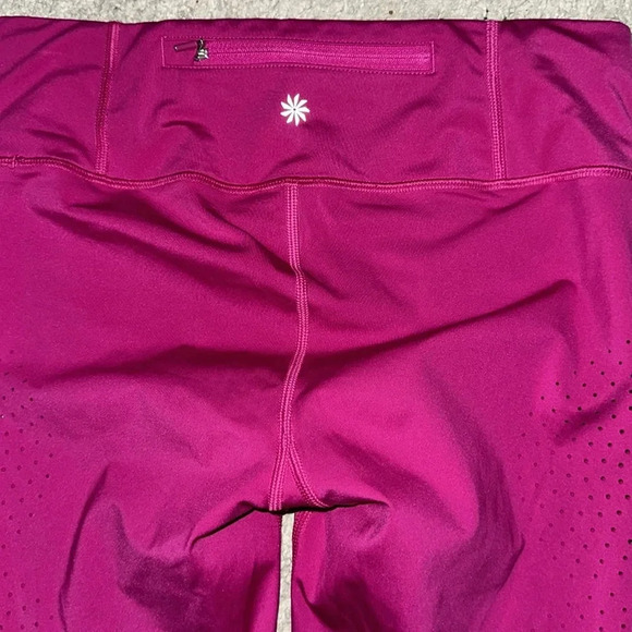 Athleta Velocity Leggings Womens XS Pink Laser Cut Mid Rise Cropped EUC - Picture 5 of 5